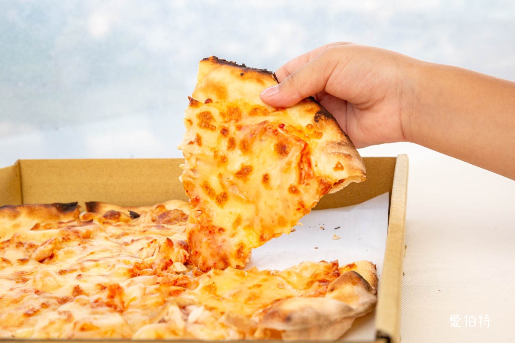 中壢龍岡龍來餐車市集，天天不同鹹甜餐車任你挑，不用再煩惱吃什麼 @愛伯特