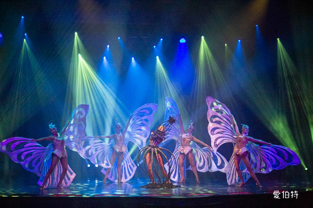 麗星郵輪探索星號｜星座劇院舞台秀show百老匯級表演免費必看 @愛伯特