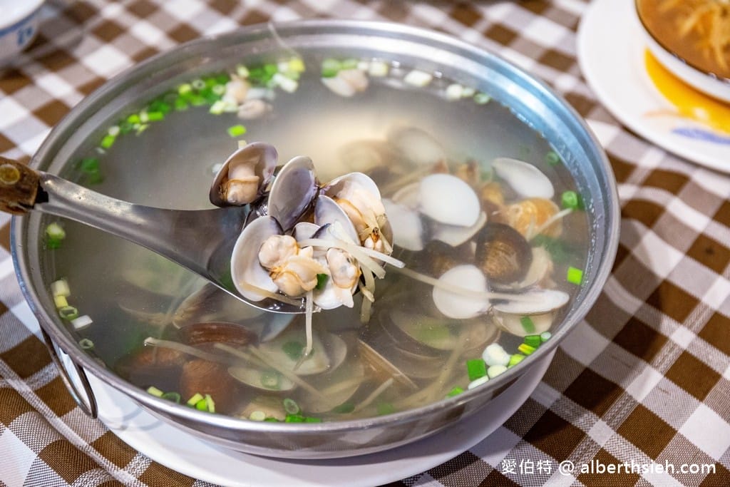 桃園龍潭糊口老街客家活魚餐館，石門水庫旁食物美味物美價廉