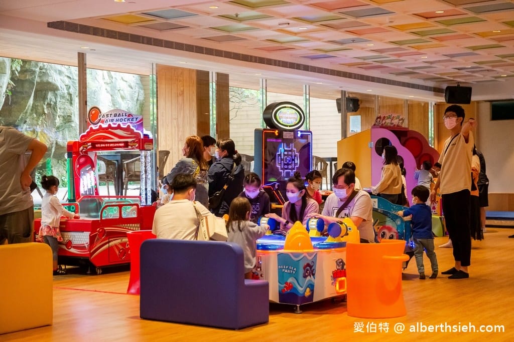 北海岸親子飯店推薦｜薆悅酒店野柳渡假館，400坪遊戲室隨你玩