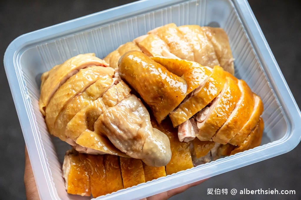 龍潭傳香雞｜桃園龍潭市場美食，在地15年，雞肉嫩口彈牙多汁