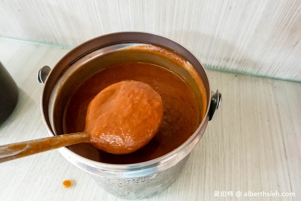 竹仔下米粉湯｜桃園八德早餐，古早味湯鮮味美，辣醬超讚