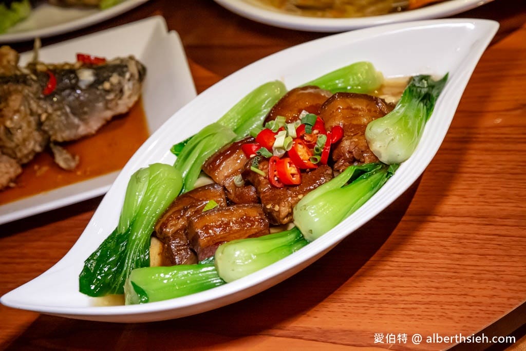大溪老街美食推薦｜隱灶腳百年老厝，2人也能吃的復古辦桌菜