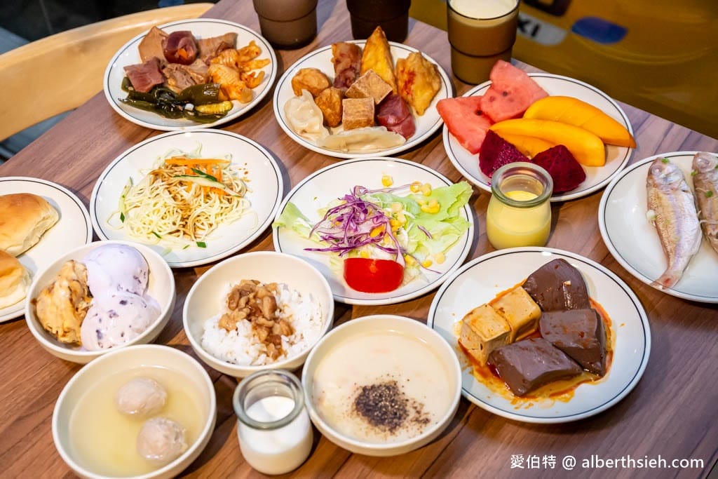 艾佳牛排館｜桃園藝文特區吃到飽，320元起近70款Buffet隨你吃