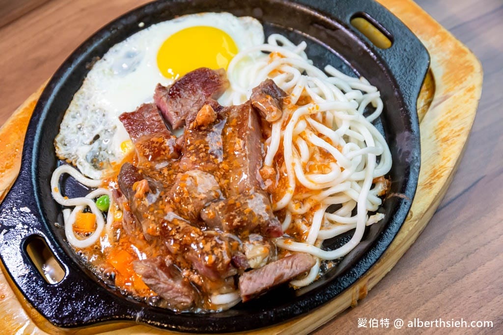 艾佳牛排館｜桃園藝文特區吃到飽，320元起近70款Buffet隨你吃
