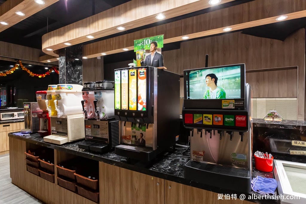 艾佳牛排館｜桃園藝文特區吃到飽，320元起近70款Buffet隨你吃