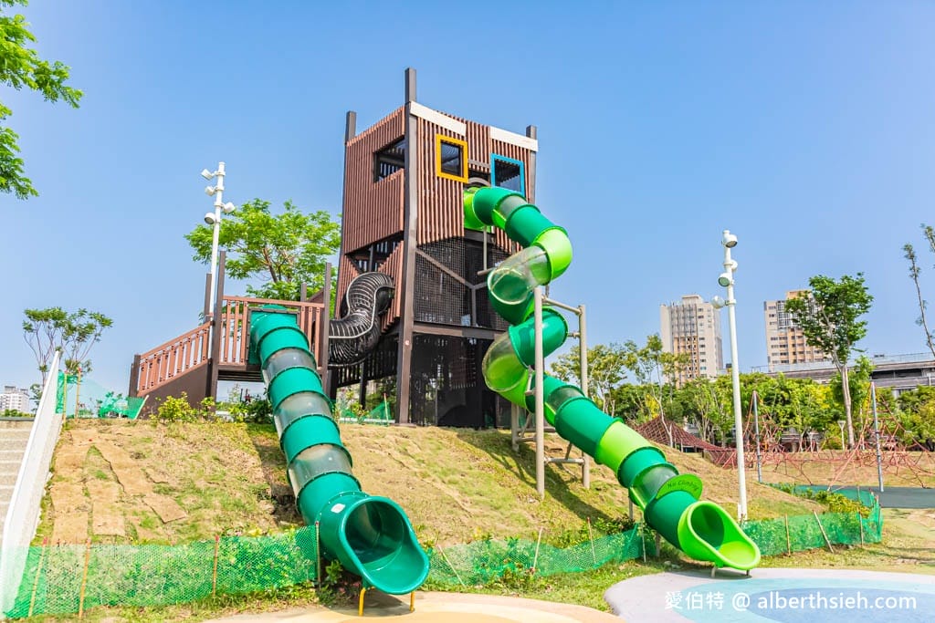 前鎮時代公園｜高雄親子景點，捷運旁萬坪兒童共融遊戲場