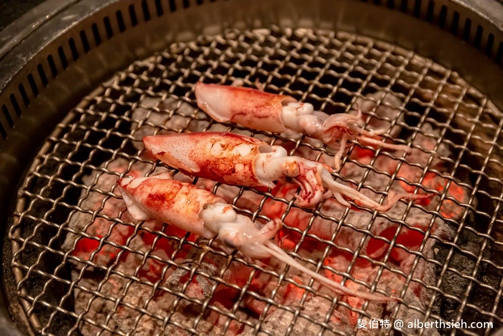 碳佐麻里精品燒肉高雄時代店｜線上訂位，堪稱亞洲最美水上燒肉店