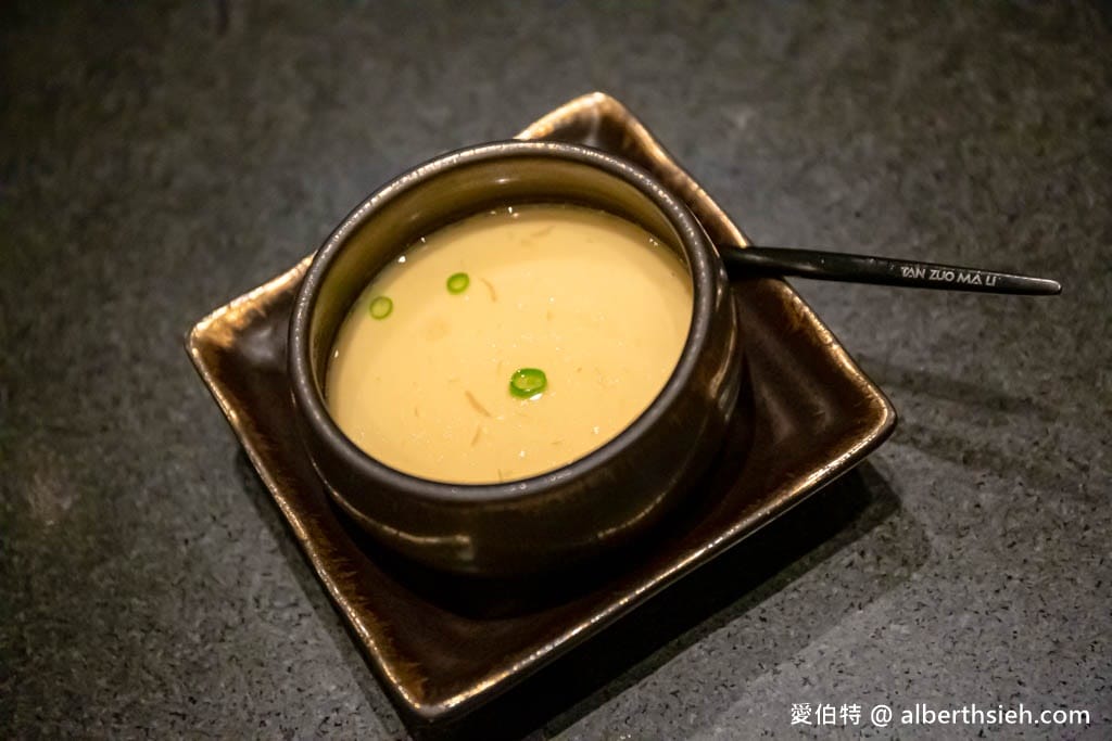 碳佐麻里精品燒肉高雄時代店｜線上訂位，堪稱亞洲最美水上燒肉店