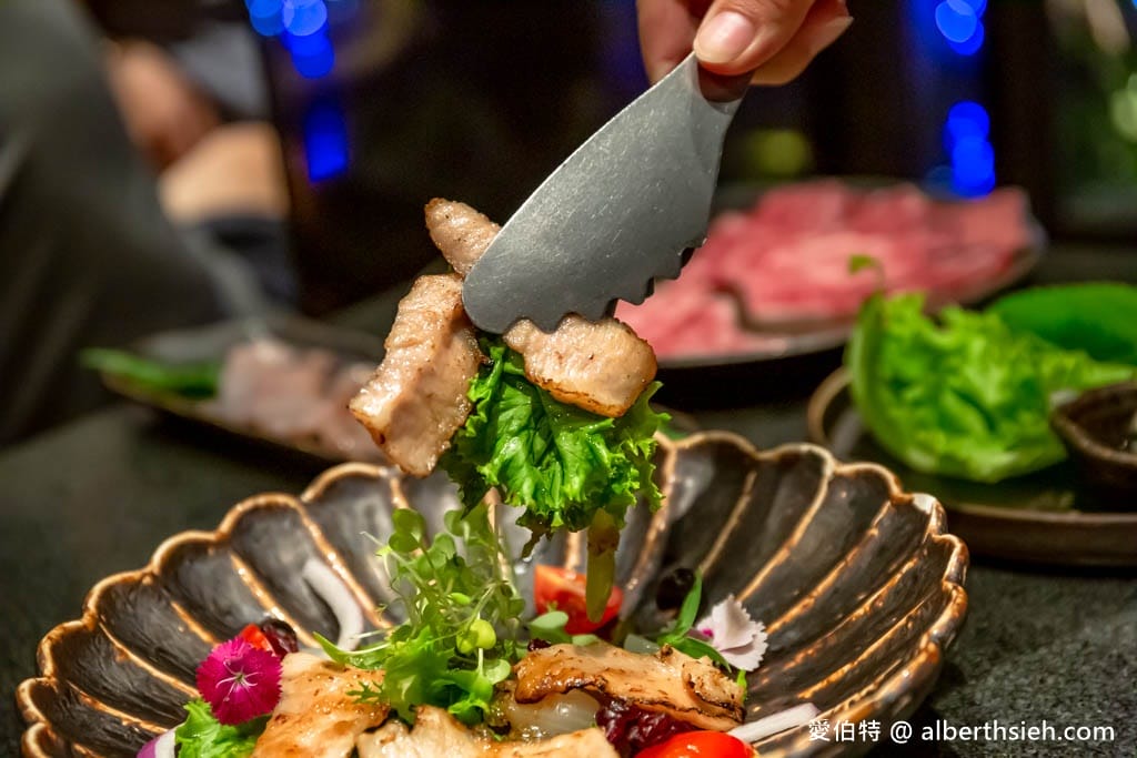 碳佐麻里精品燒肉高雄時代店｜線上訂位，堪稱亞洲最美水上燒肉店