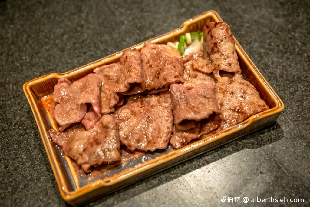 碳佐麻里精品燒肉高雄時代店｜線上訂位，堪稱亞洲最美水上燒肉店