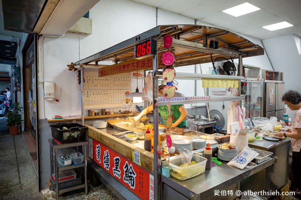 漁塘黑鯩|高雄鼓山美食,在地60年生菜芥末烤黑輪必點 - 第8張圖 漁塘黑鯩|高雄鼓山美食,在地60年生菜芥末烤黑輪必點