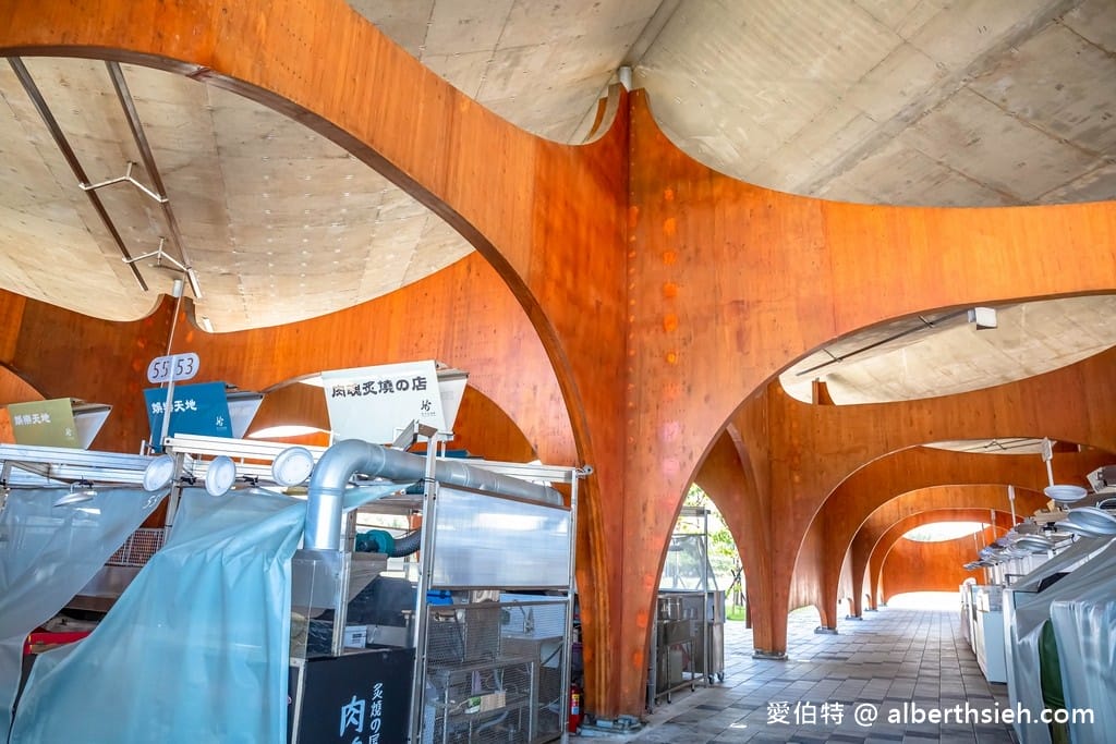 新竹南寮漁港網美IG打卡景點｜波光市集、魚鱗天梯、萬昌造船廠