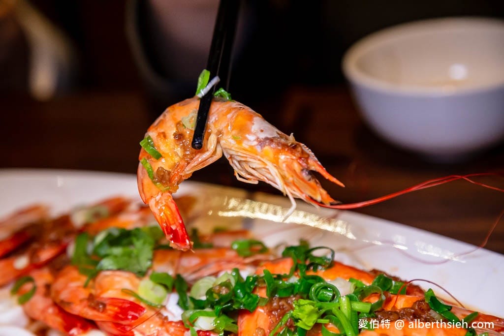 宜蘭小豪海鮮｜頭城烏石港旁CP值超高的美食海鮮餐廳