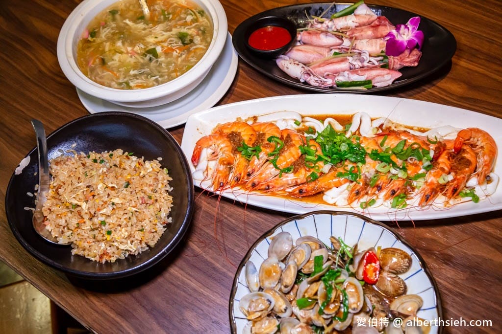 宜蘭小豪海鮮｜頭城烏石港旁CP值超高的美食海鮮餐廳
