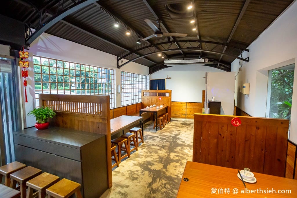 宜蘭小豪海鮮｜頭城烏石港旁CP值超高的美食海鮮餐廳