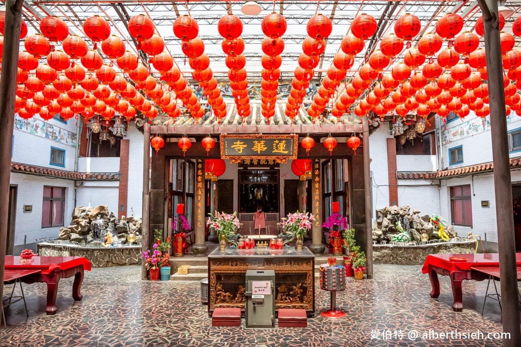 桃園蓮華寺觀音佛祖｜帶子觀音，求財、求姻緣、求子通通靈驗！