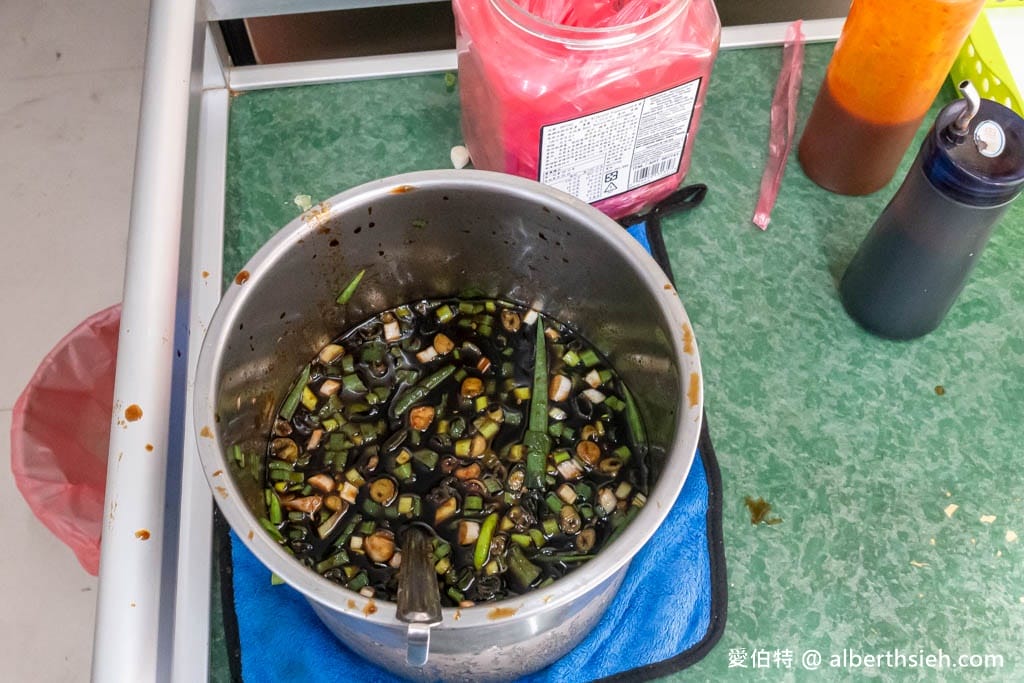 桃園龜山早餐推薦｜富鼎包子，工業區超人氣排隊現做小籠包