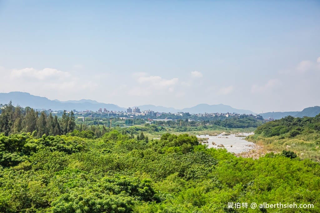 桃園大溪中庄吊橋/七張福德宮｜全台最長懸索式吊橋，串聯山豬湖