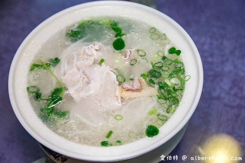 光復雲仙小館雲南料理｜桃園龍岡忠貞市場美食，過橋米線，紫米粑粑