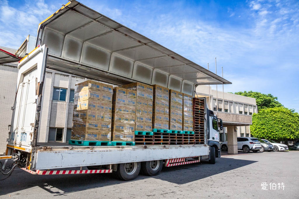 桃園八德中祥食品工廠(自然の顏蘇打餅)｜NG餅乾只要35元 @愛伯特