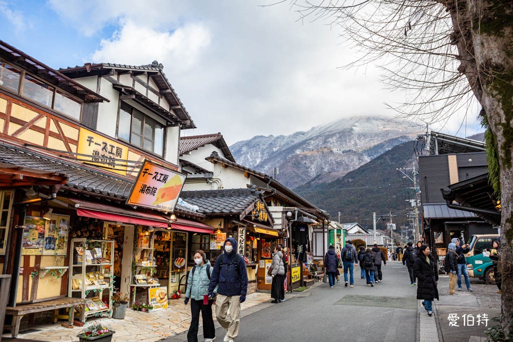 2026九州由布院懶人包｜湯布院花卉村、金鱗湖，美食溫泉民宿超市 @愛伯特