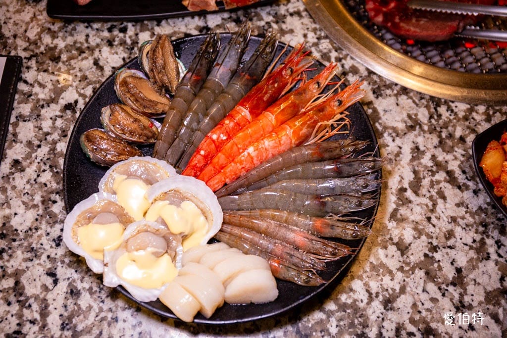 Oh!Yaki精緻燒肉吃到飽-中壢店｜千元有找，牛排豬排魷魚隨你吃