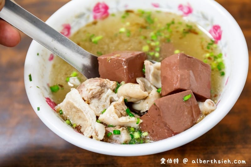 阿嬤的豬血湯｜台中后里美食推薦，傳承四代在地人必推的炒麵早餐