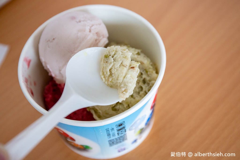 老街溪綿綿冰｜中壢冰品推薦，餐點菜單價格，天然清甜清爽好吃