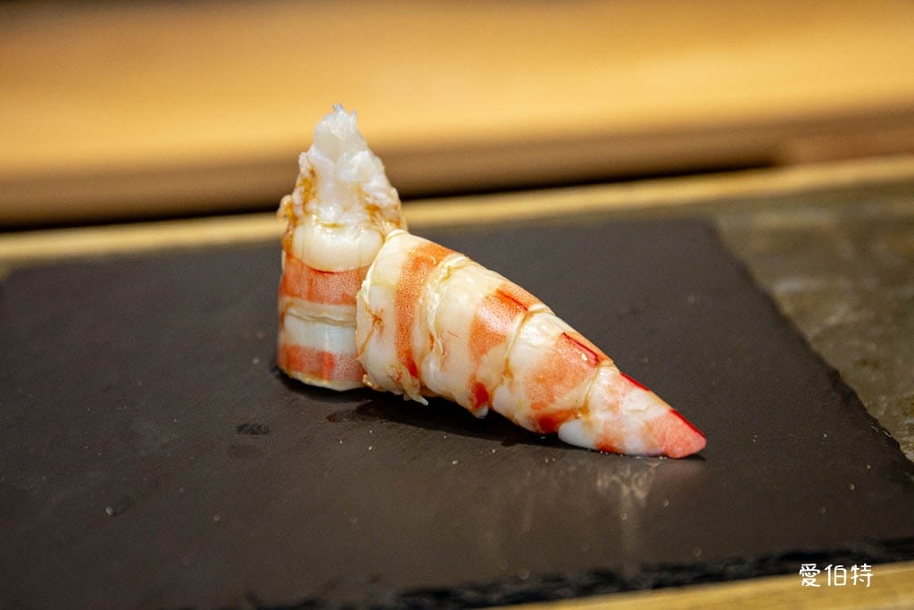 桃園本壽司無菜單料理｜最鮮19道料理飽到天靈蓋，生魚片鮮甜爆表