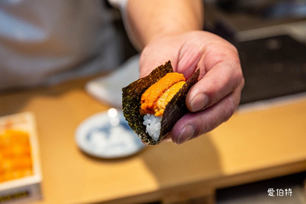 桃園本壽司無菜單料理｜最鮮19道料理飽到天靈蓋，生魚片鮮甜爆表