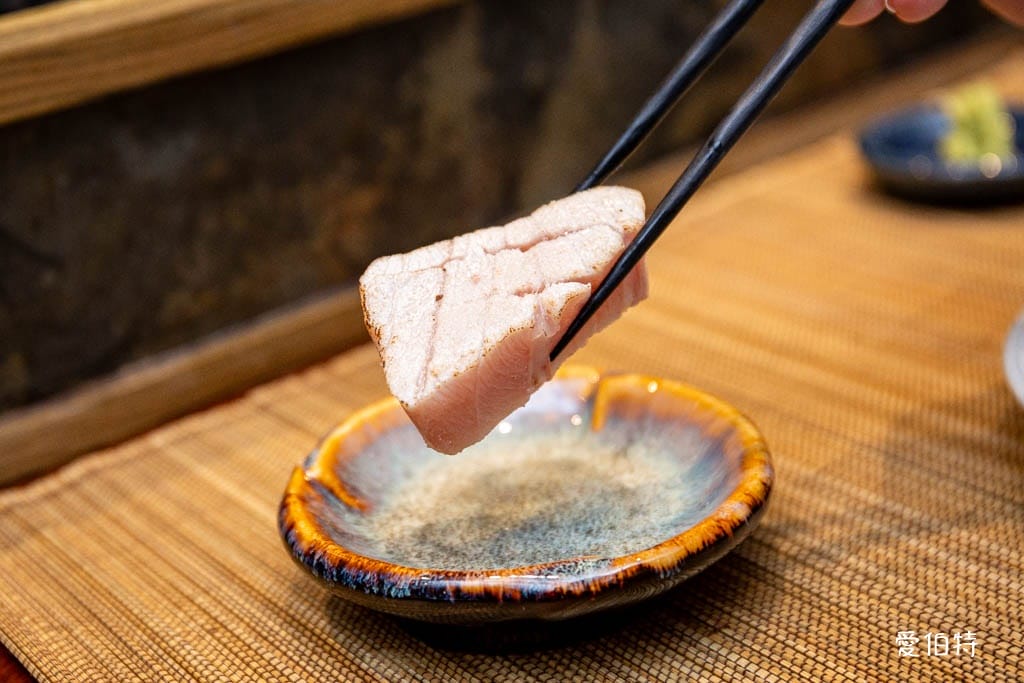 桃園本壽司無菜單料理｜最鮮19道料理飽到天靈蓋，生魚片鮮甜爆表