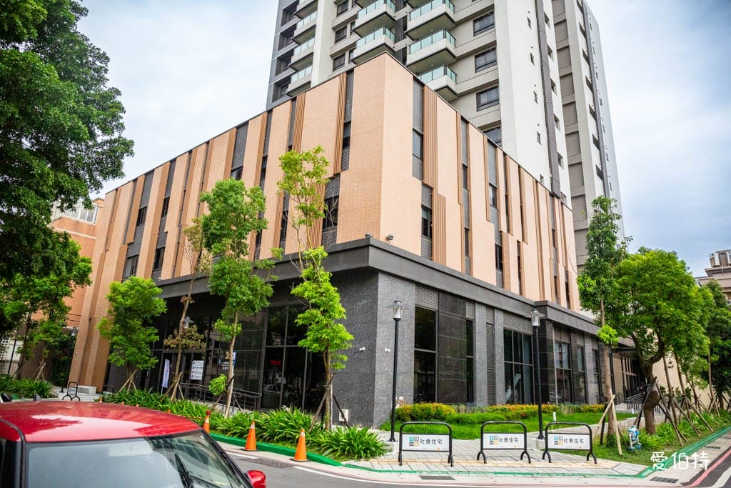 平鎮一號親子館｜桃園免費室內親子景點，兒童攀爬場，球池