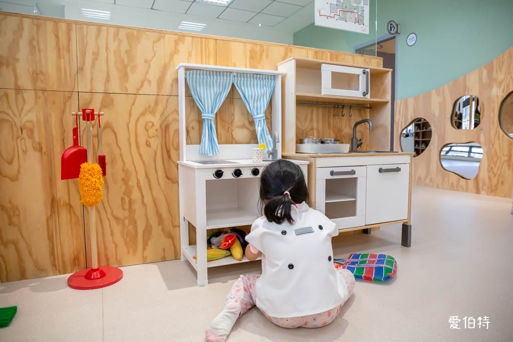 八德北青親子館｜桃園免費室內親子景點，寬敞明亮小孩放電好去處