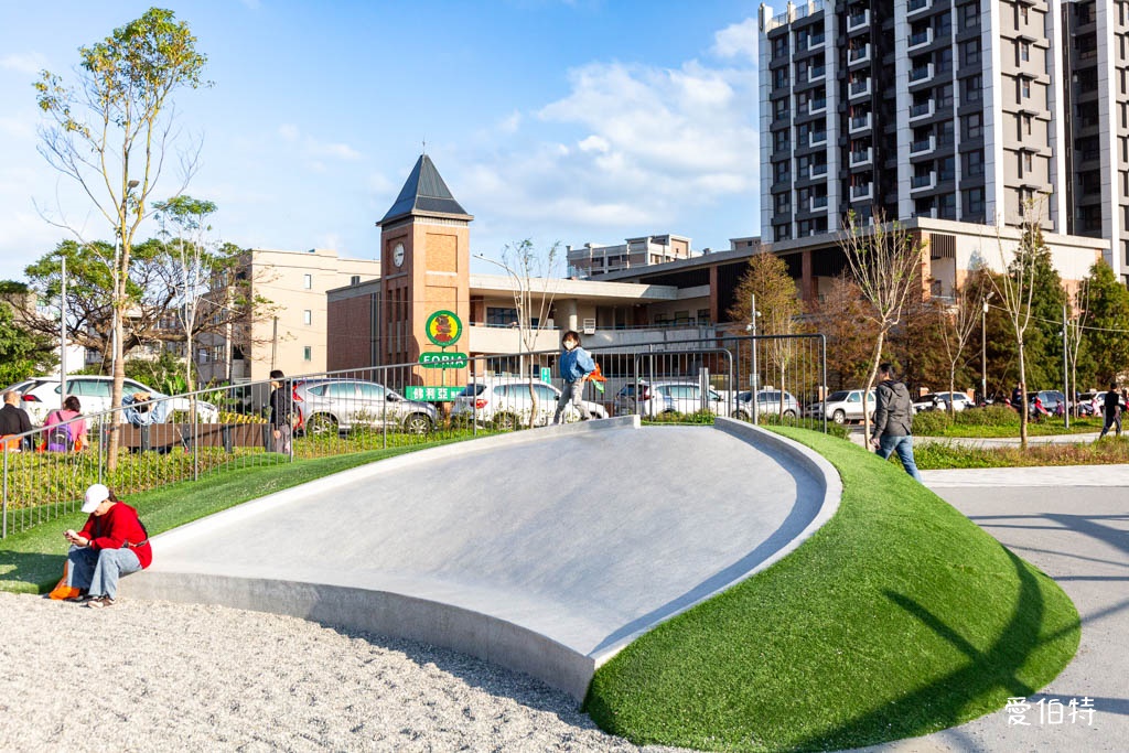 華興池生態埤塘公園｜桃園大園親子散步看夕陽與飛機的免費景點 @愛伯特