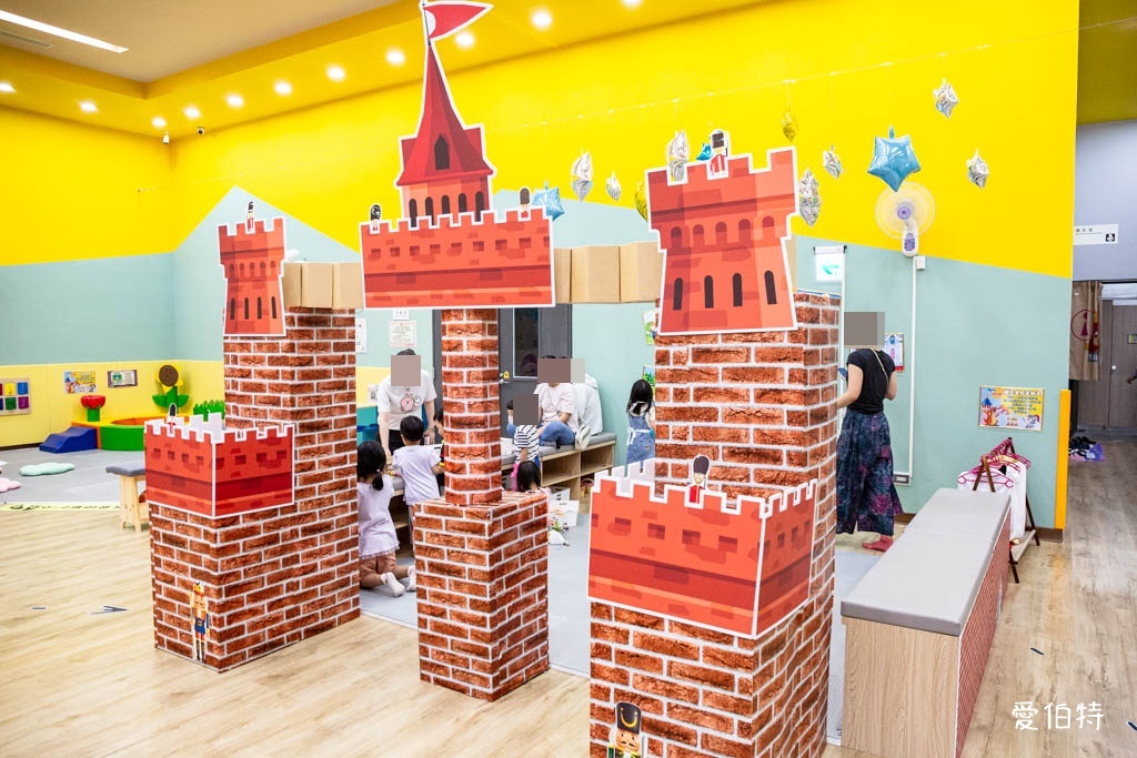 平鎮一號親子館｜桃園免費室內親子景點，兒童攀爬場，球池 @愛伯特