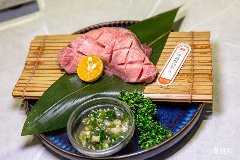 桃園個人燒烤推薦｜肉民聚集所-單人燒肉，小菜飲料自助吧無限吃 @愛伯特