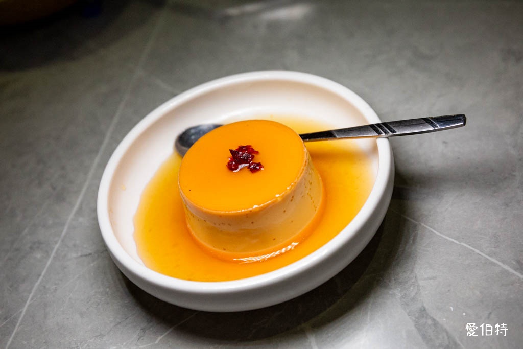 桃園個人燒烤推薦｜肉民聚集所-單人燒肉，小菜飲料自助吧無限吃 @愛伯特