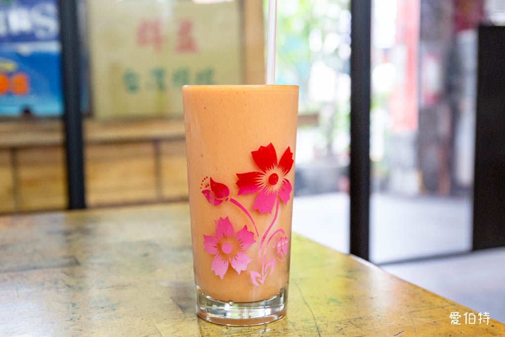 小夜城冰果城｜桃園冰店推薦，必點木瓜牛奶，在地50年老字號 @愛伯特