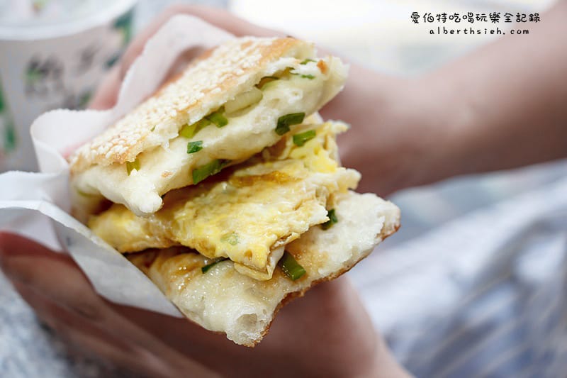 桃園早餐推薦｜小豆子早點，大陸餅水煎包鍋貼都好吃