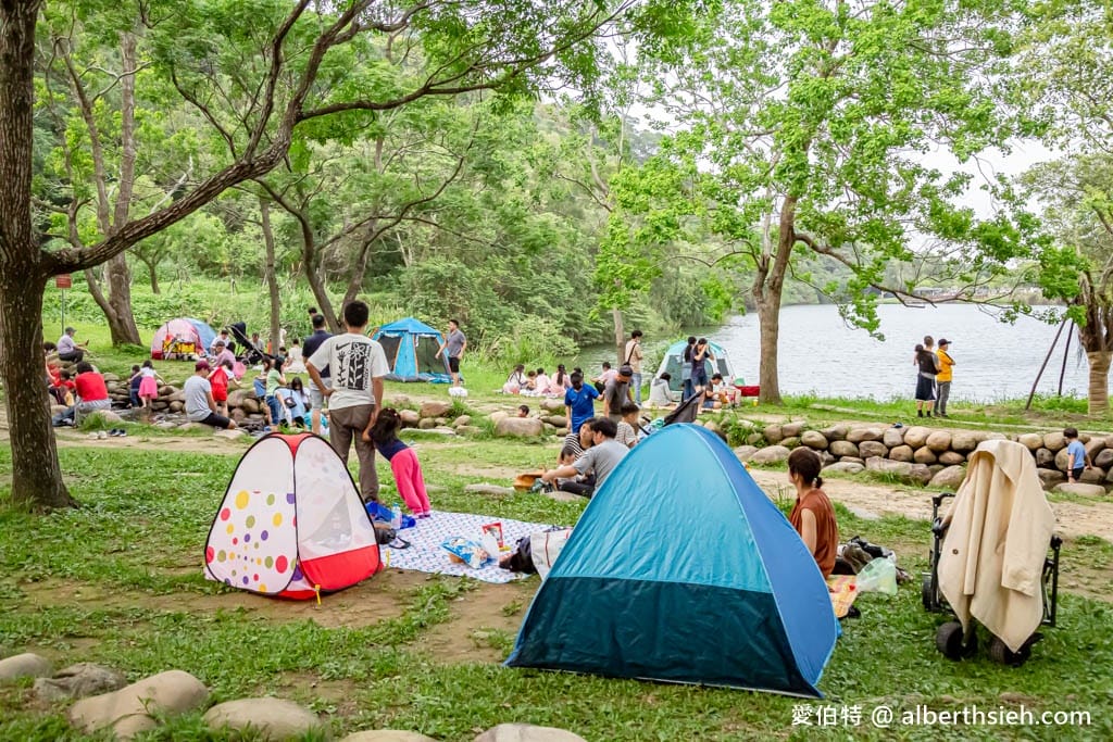 龍潭三坑自然生態公園｜桃園親子景點推薦，大草坪、免費戲水河道