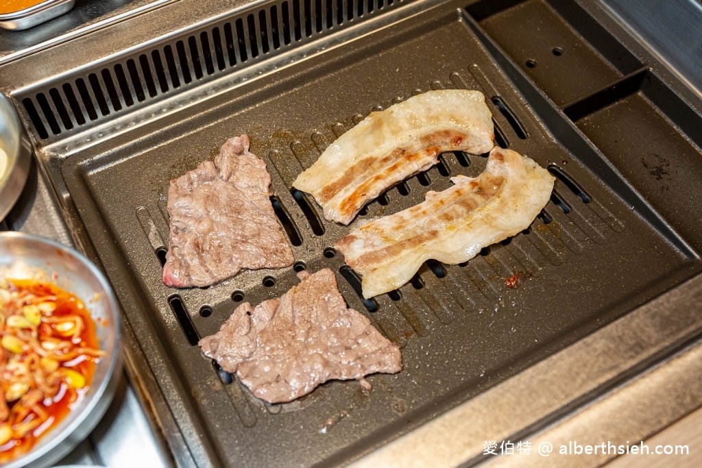 韓舍韓式烤肉|桃園火車站吃到飽,538起火鍋烤肉、小菜隨你吃 - 第18張圖 韓舍韓式烤肉|桃園火車站吃到飽,538起火鍋烤肉、小菜隨你吃