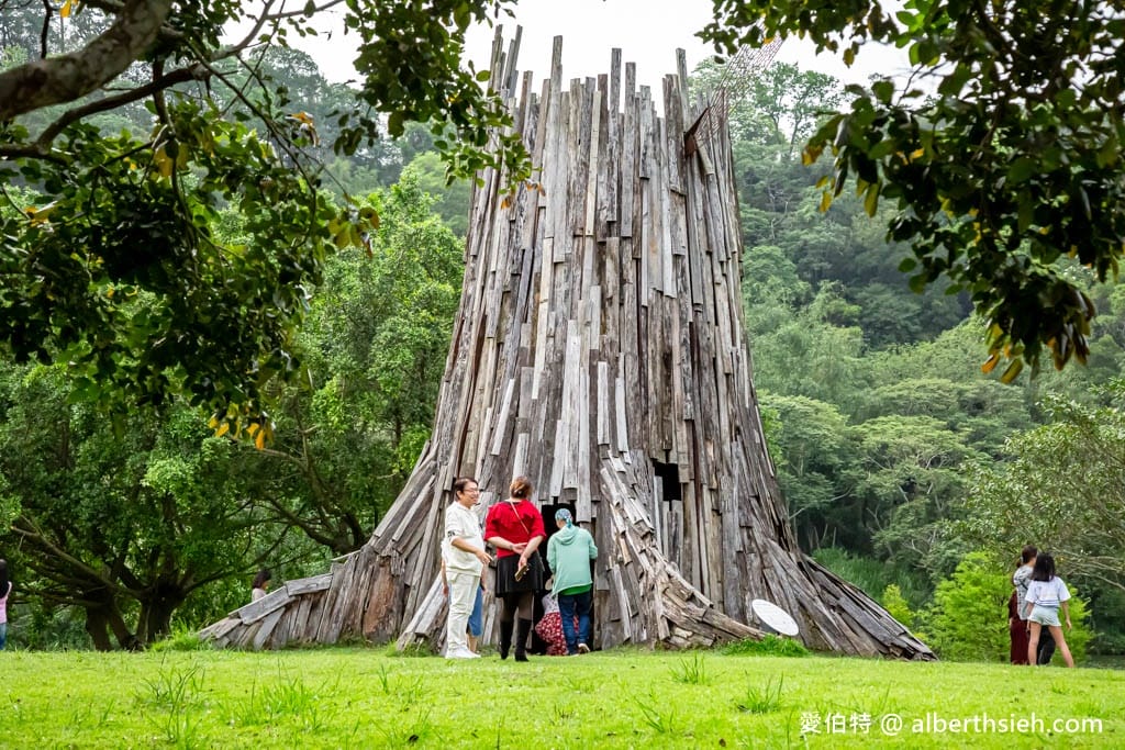 龍潭三坑自然生態公園｜桃園親子景點推薦，大草坪、免費戲水河道