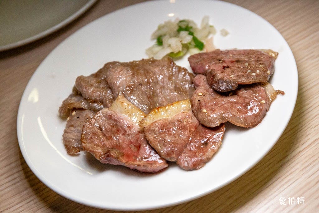 蘆竹燒肉道燒烤火鍋吃到飽｜689元起，全台第一家軌道送餐