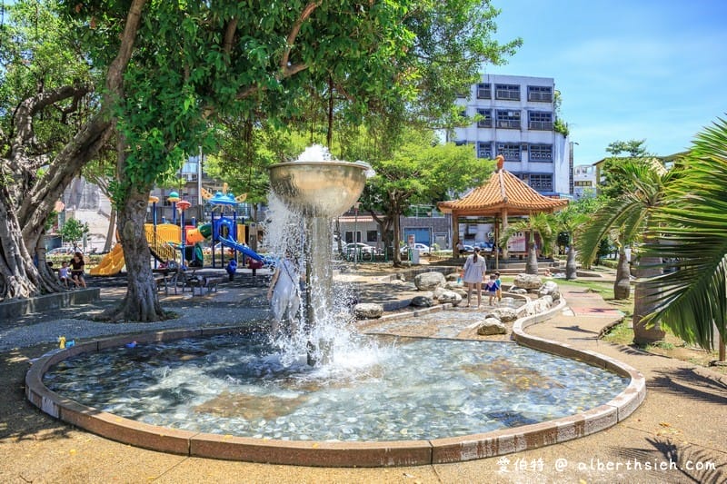 民族公園｜桃園玩水親子景點推薦，富士山造型溜滑梯，戲水區噴水