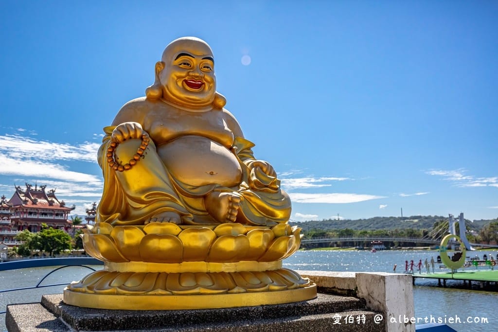 桃園關聖帝君廟推薦|龍潭南天宮,龍潭大池旁,儒佛道三教合一 - 第2張圖 桃園關聖帝君廟推薦|龍潭南天宮,龍潭大池旁,儒佛道三教合一