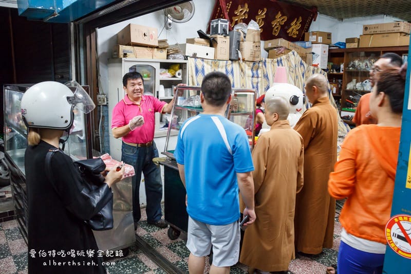 桃園火車站冰店推薦｜橋下阿嬤古早味剉冰，料多實在價格親民45年老店