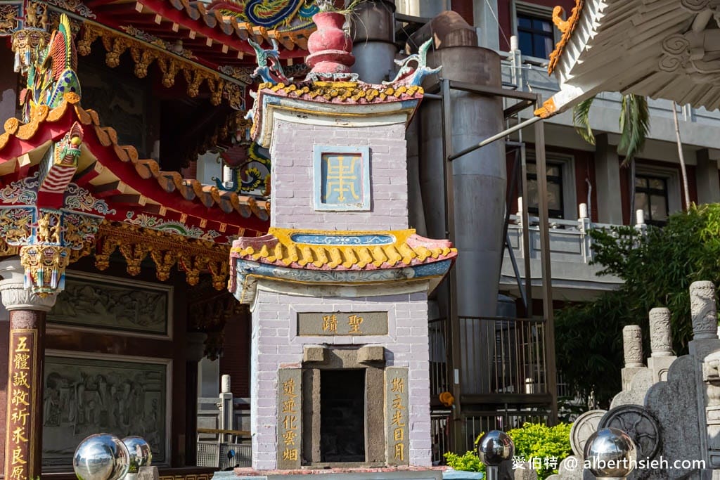 桃園財神廟推薦｜南崁五福宮，全台最古老財神廟，靈蛇坐鎮