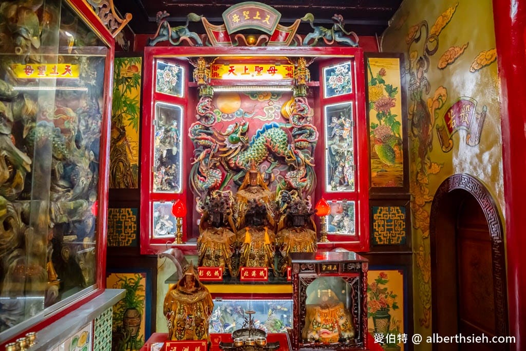 桃園財神廟推薦｜南崁五福宮，全台最古老財神廟，靈蛇坐鎮