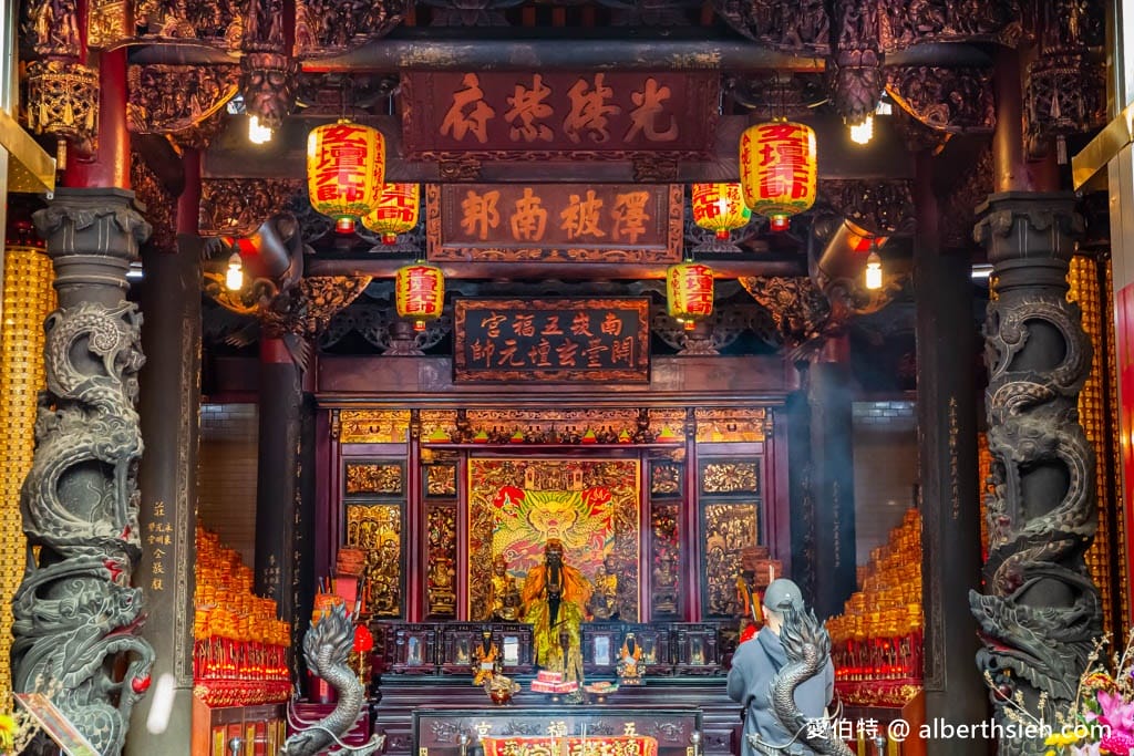 桃園財神廟推薦｜南崁五福宮，全台最古老財神廟，靈蛇坐鎮